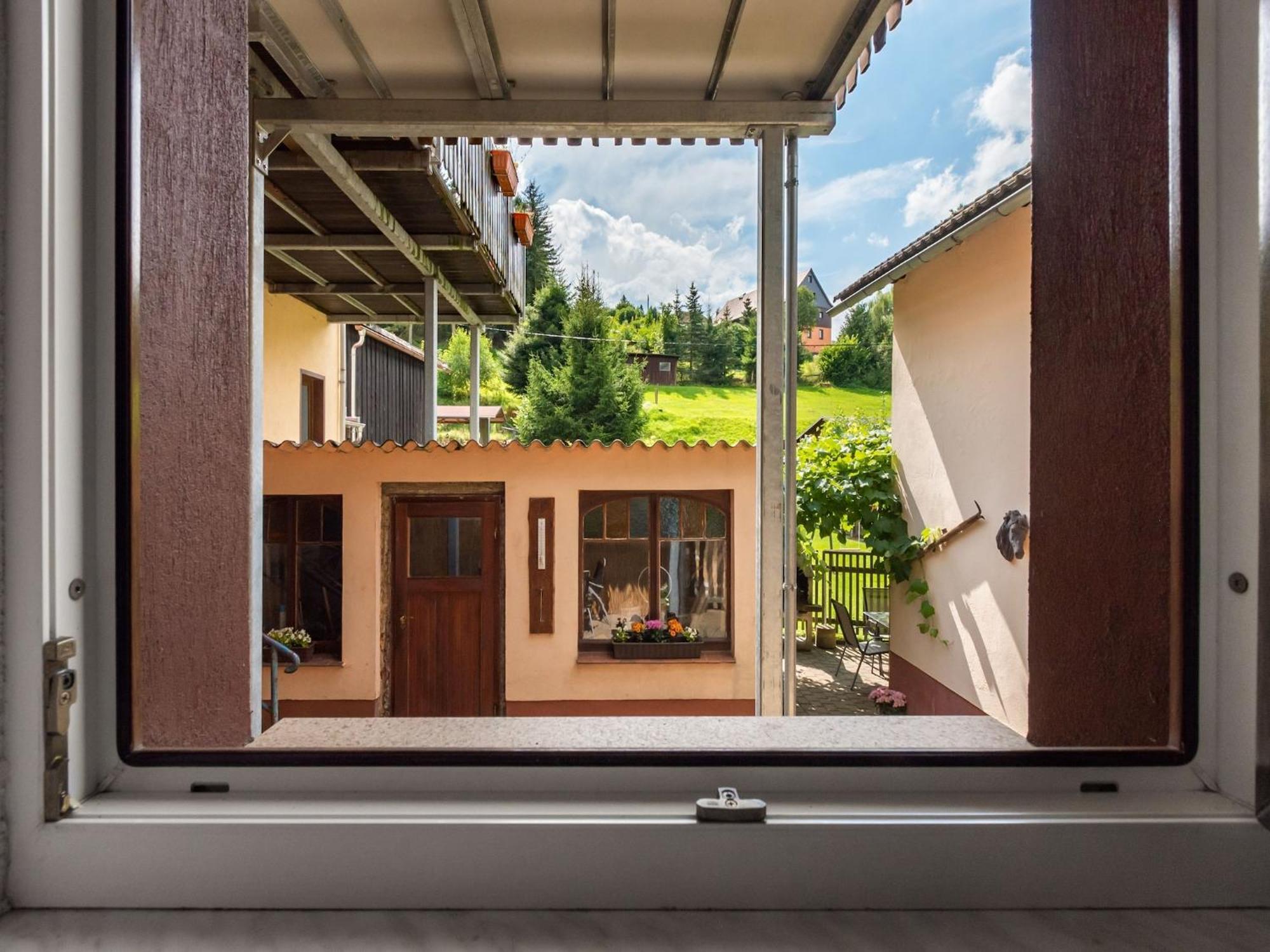 Modern Apartment In Sebnitz With A Terrace In Sebnitz Extérieur photo