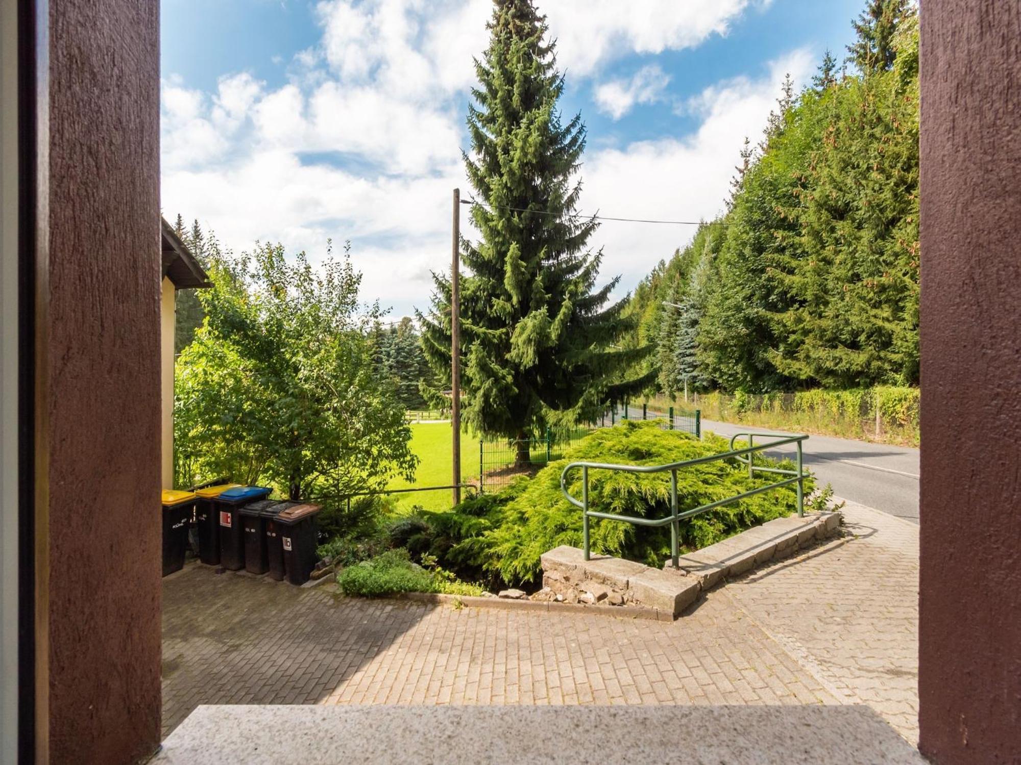 Modern Apartment In Sebnitz With A Terrace In Sebnitz Extérieur photo
